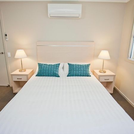 Stonewood Villas Chinchilla Bagian luar foto