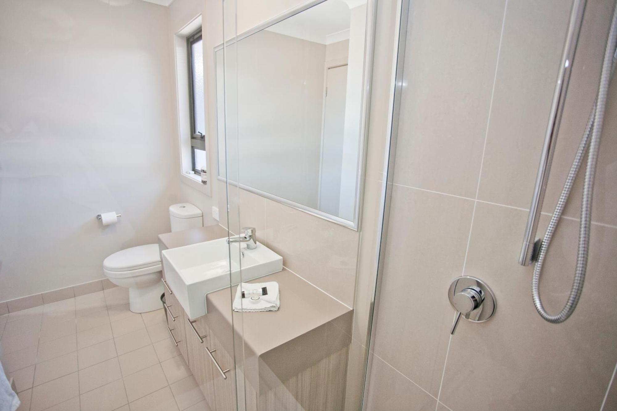 Stonewood Villas Chinchilla Bagian luar foto