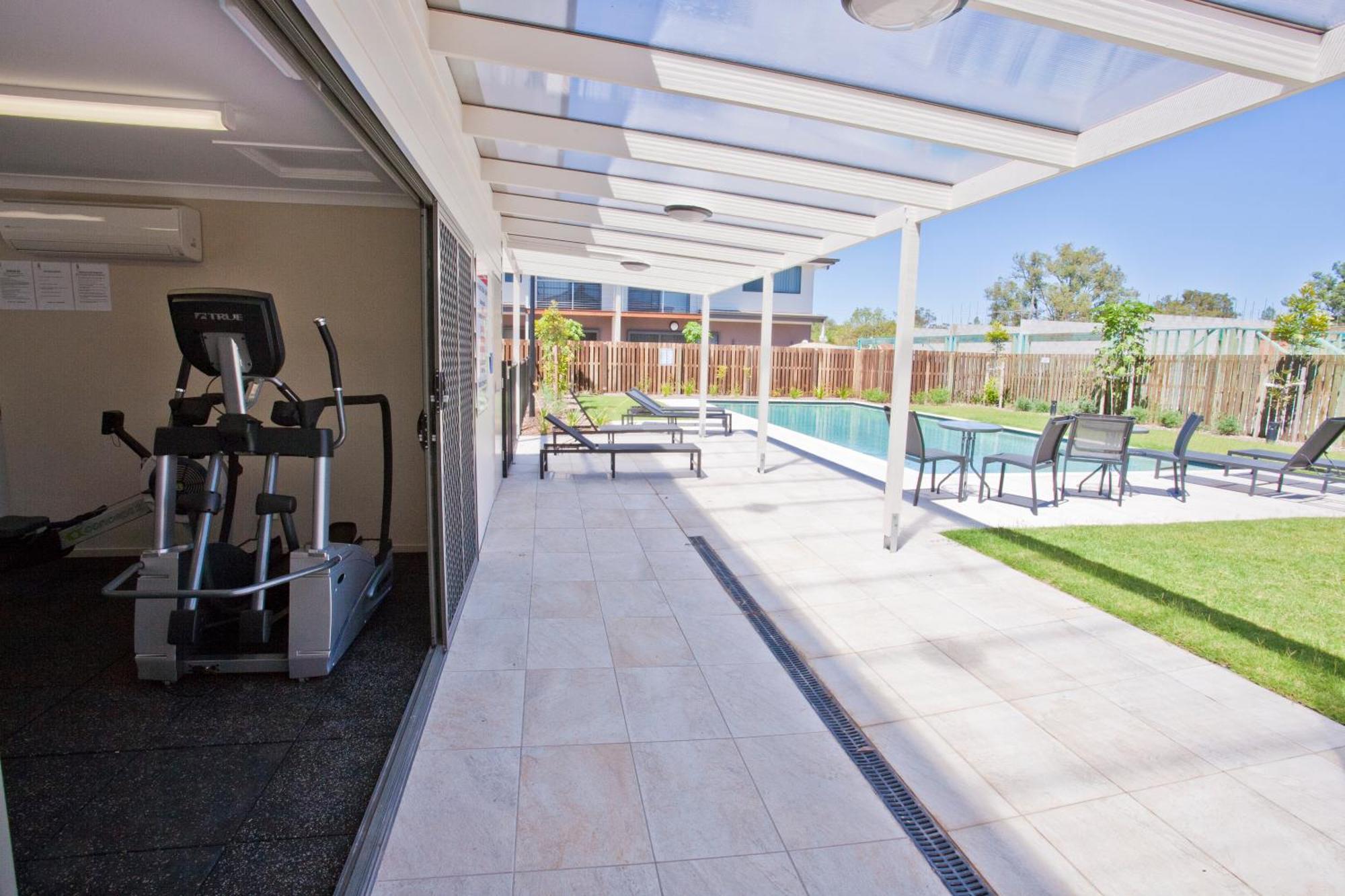 Stonewood Villas Chinchilla Bagian luar foto