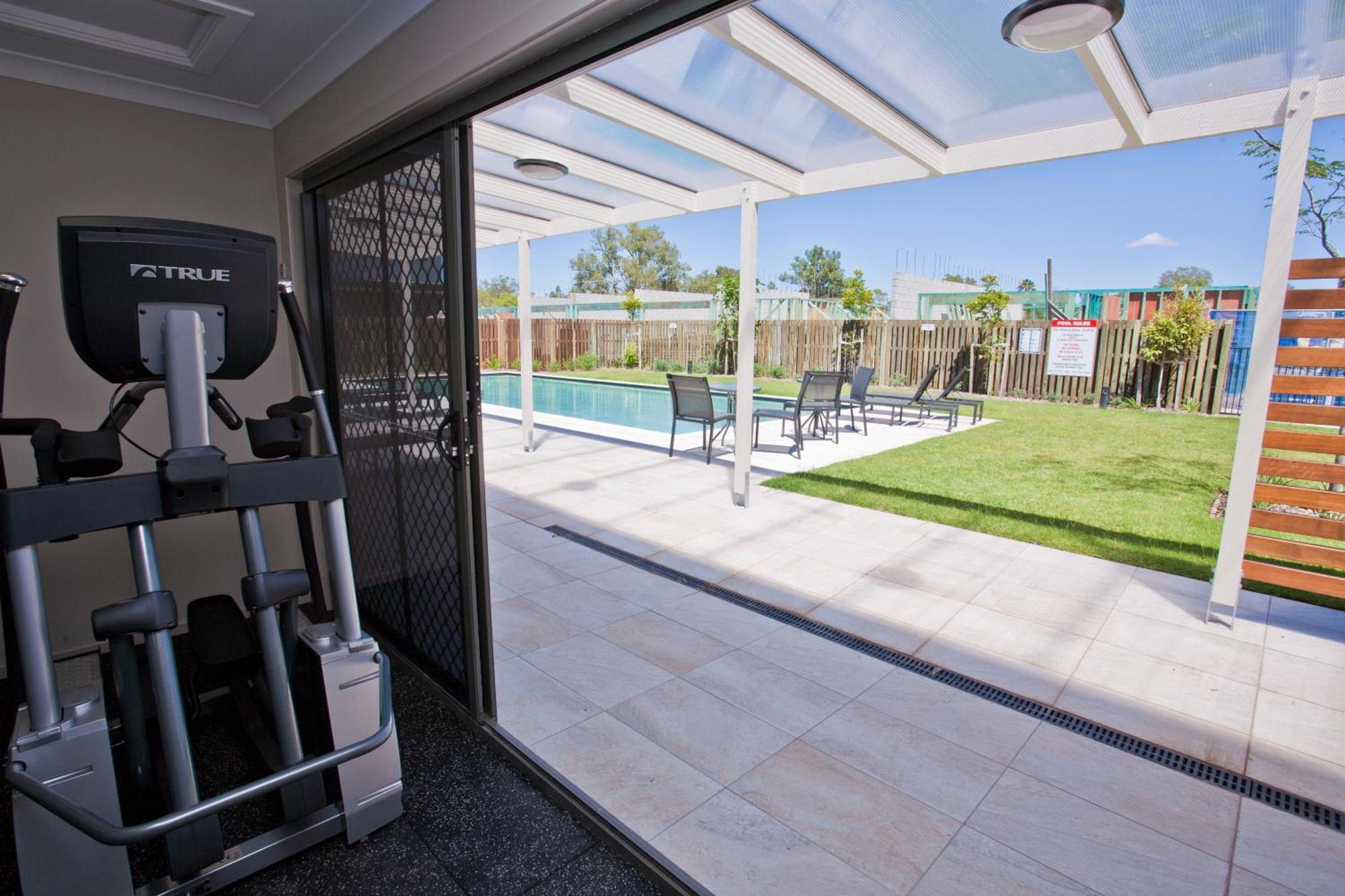 Stonewood Villas Chinchilla Bagian luar foto