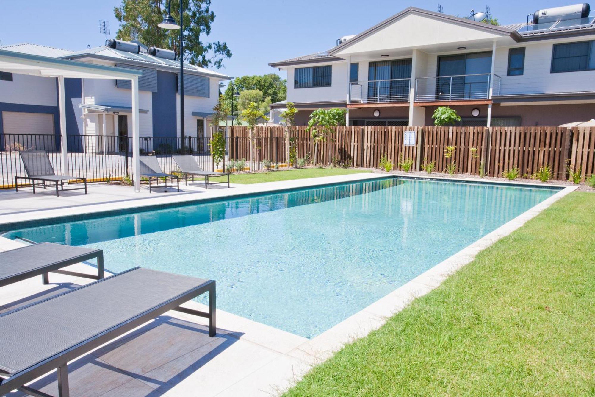 Stonewood Villas Chinchilla Bagian luar foto
